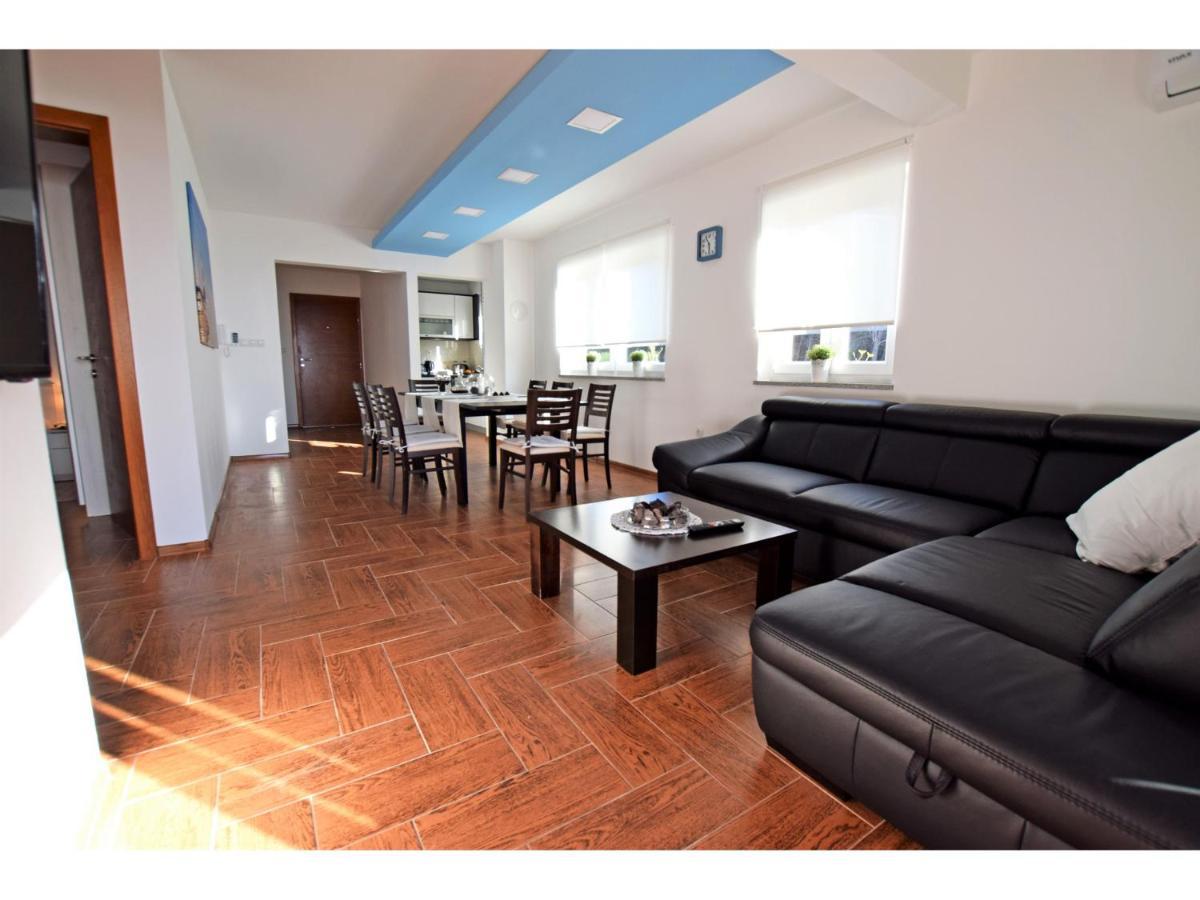 Apartment Dinko Rovanjska Luaran gambar
