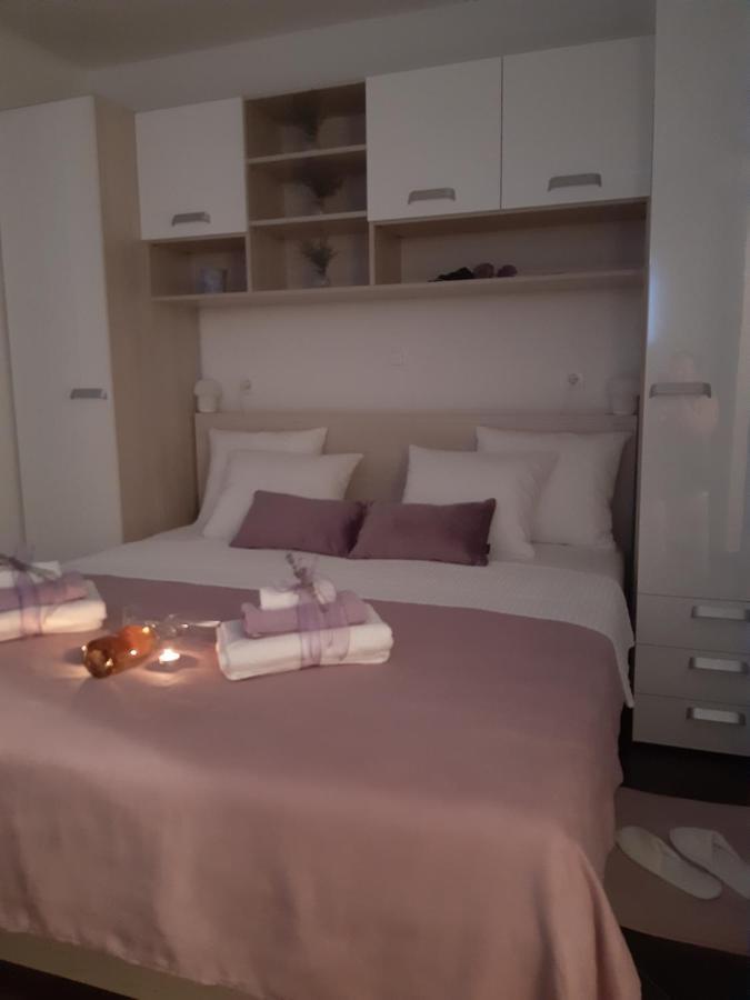 Apartment Dinko Rovanjska Luaran gambar