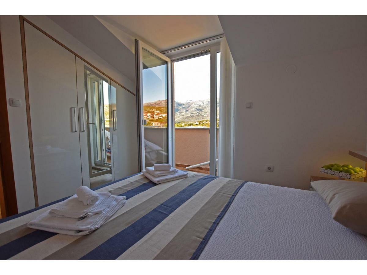 Apartment Dinko Rovanjska Luaran gambar
